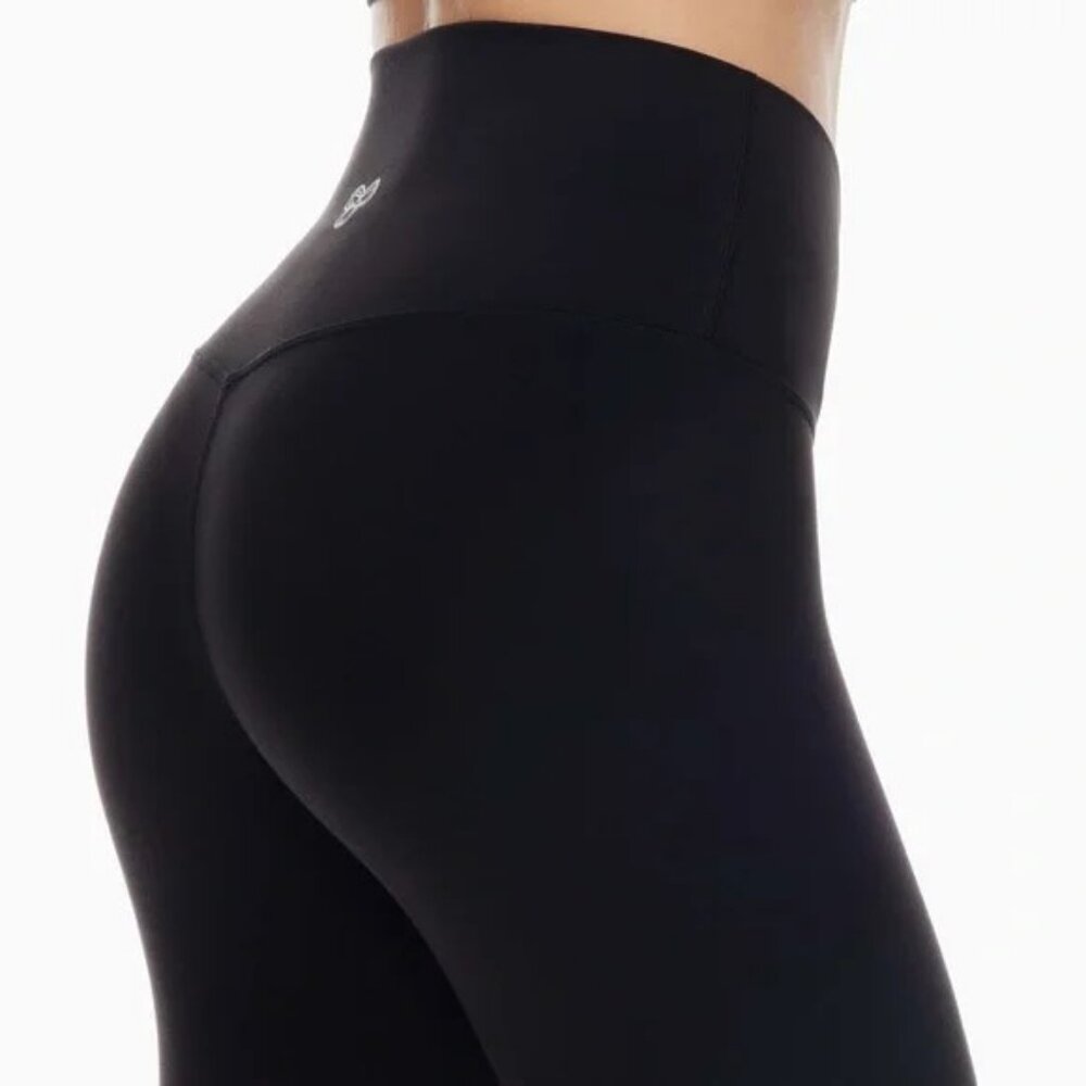 Aritzia Black Golden high rise leggings